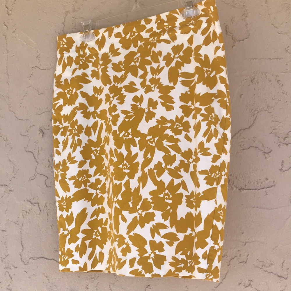 Loft Lined Pencil Skirt - 6